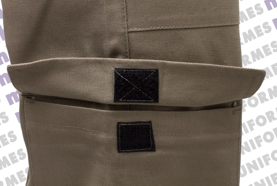 Referência visual para Calça Cargo Brim Caqui - confirme o modelo com a MH Uniformes